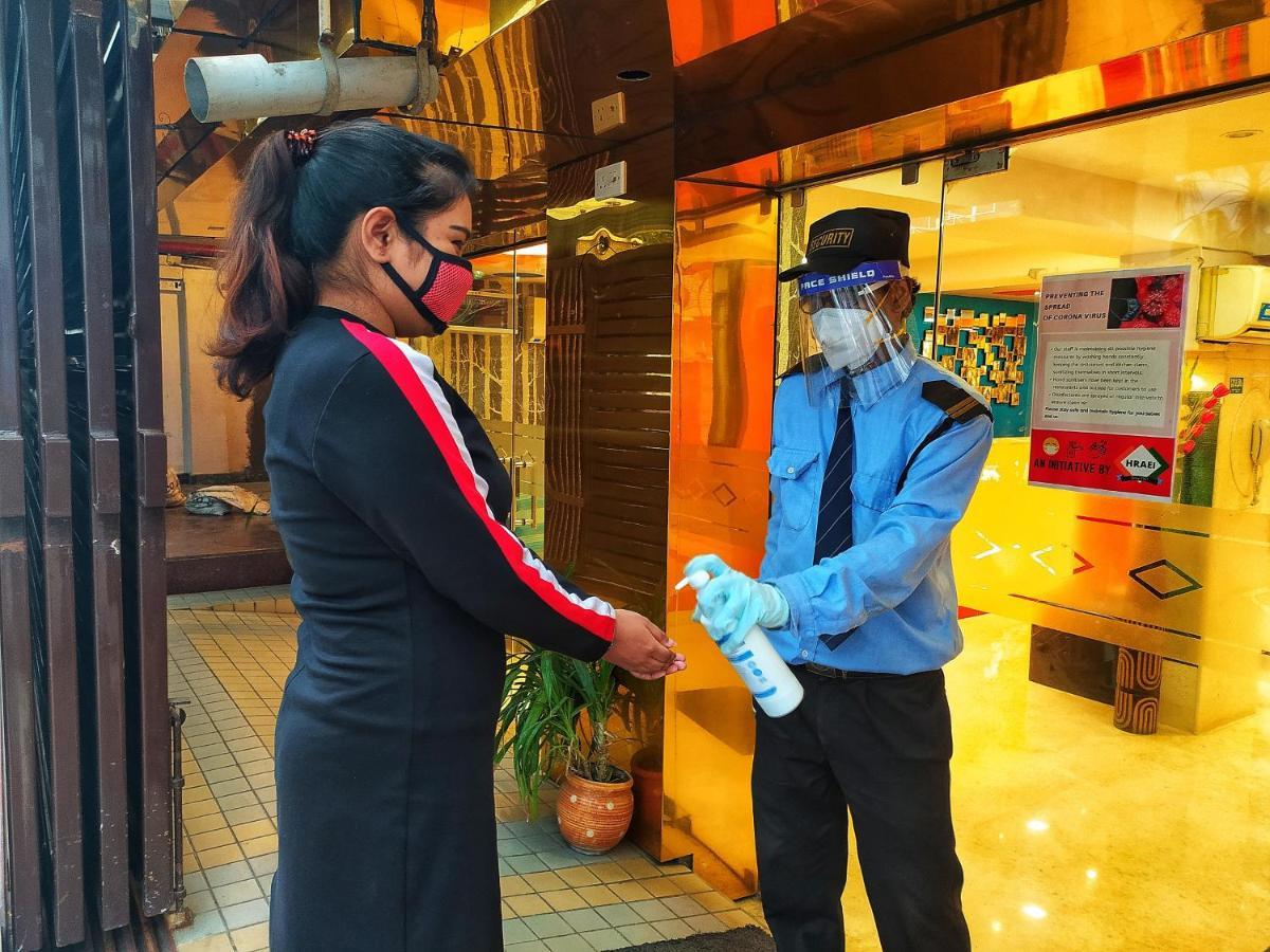 כלכותה Hotel Narayani Enclave מראה חיצוני תמונה