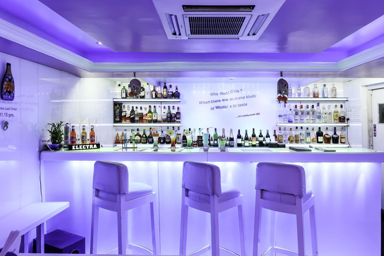 כלכותה Hotel Narayani Enclave מראה חיצוני תמונה