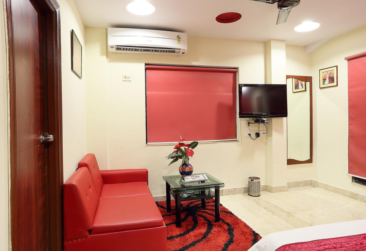 כלכותה Hotel Narayani Enclave מראה חיצוני תמונה